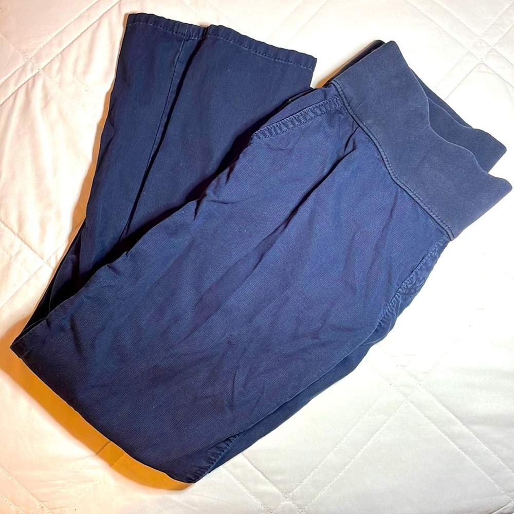 Gap Maternity pants size 8